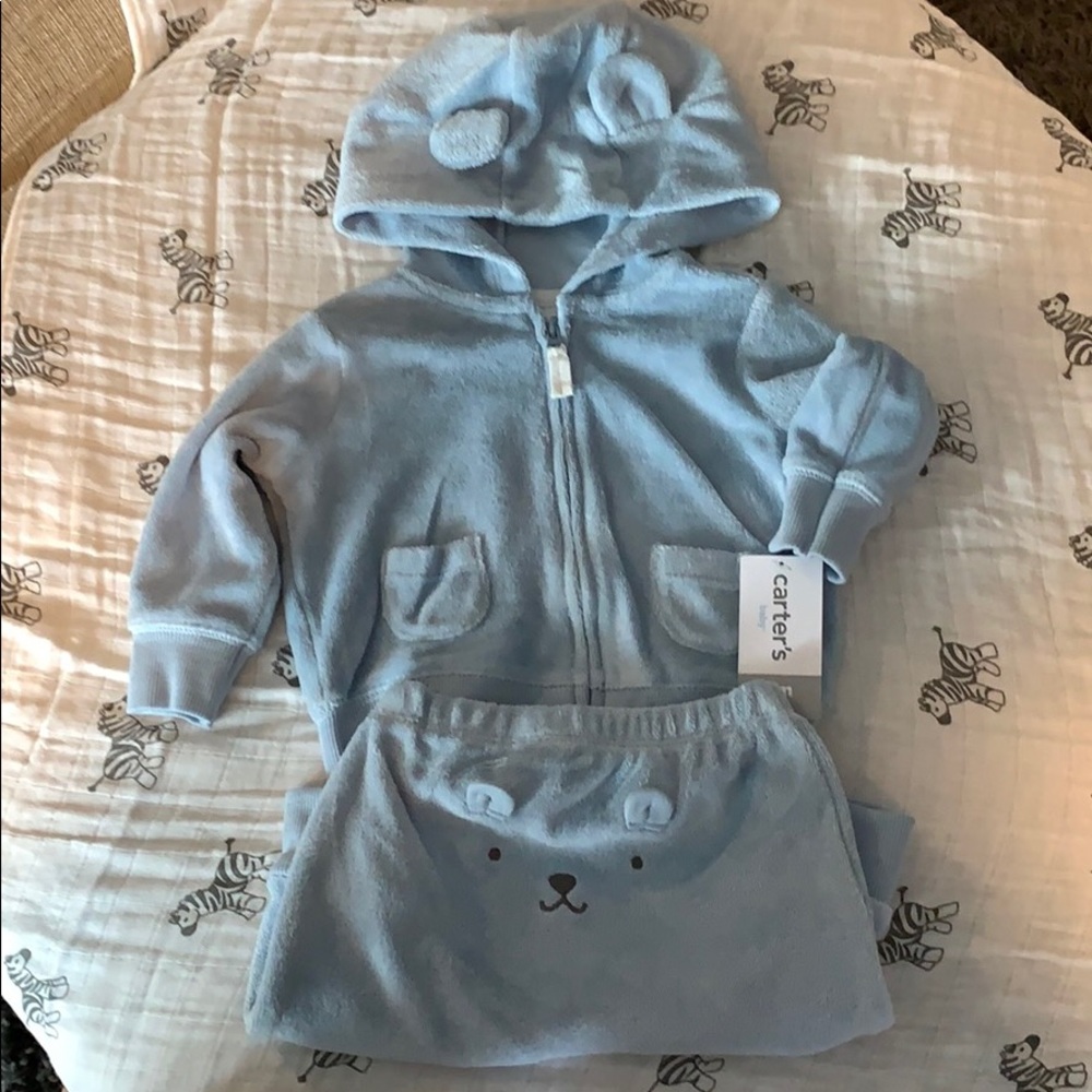 Carters 3mo bear sweatsuit outfit!